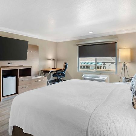 Best Western Plus Newport Mesa Inn Costa Mesa Exterior foto